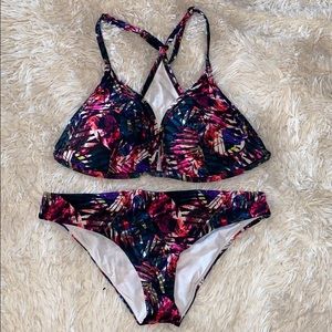 Brand new Two piece swim suit set. Top M bottom XS